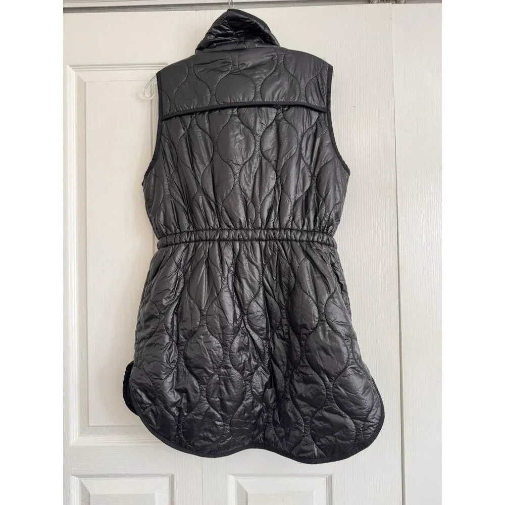 Lou & Grey Black Quilted Puffer Vest Womens Smel Cinch Waist Lightweight - Picture 8 of 8